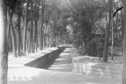 考古隊在袁家花園